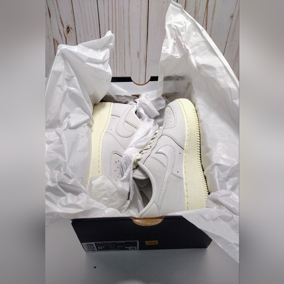 Nike Air Force 1 PRM MF Summit White New in Box women's - Picture 6 of 9